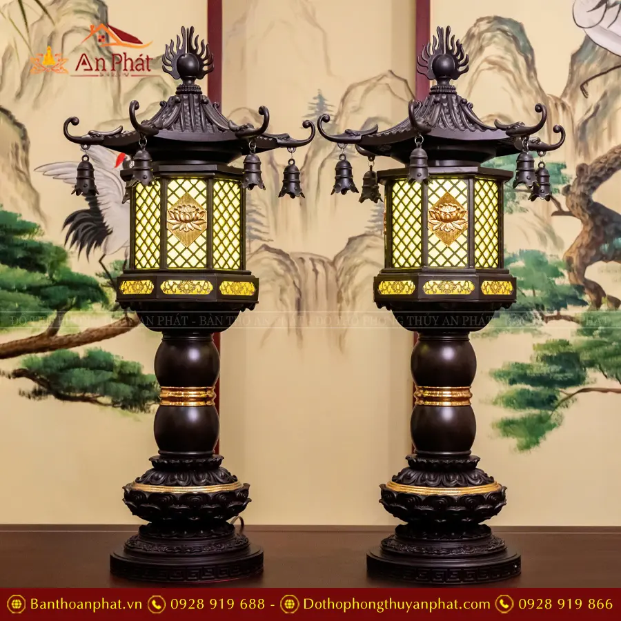 Đèn thờ điện đồng mái chùa thân vàng DTD1320 An Phát Đèn thờ điện đồng mái chùa thân vàng DTD1320 An Phát
