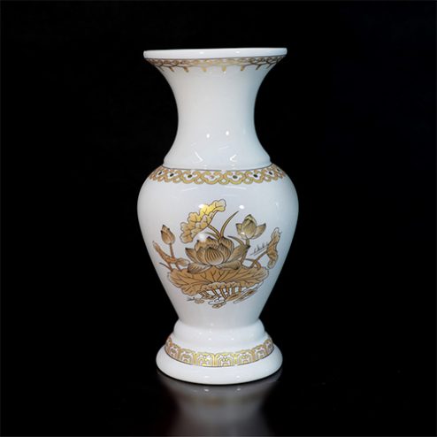 Lọ Hoa Sứ Trắng Hoa Sen Vàng DT246