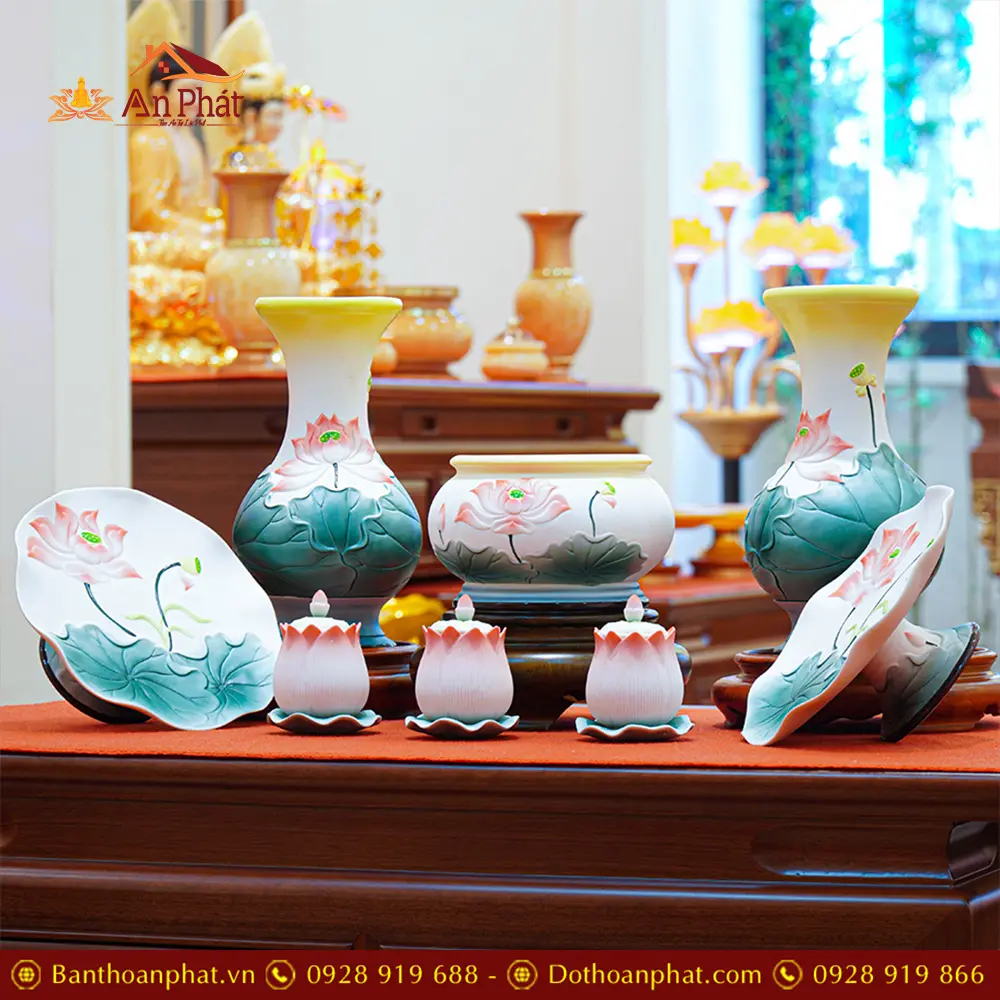 Bộ Đồ Thờ Gốm Hoa Sen Đỏ Nổi Nhập Khẩu BDT064 25 Bộ Đồ Thờ Gốm Hoa Sen Đỏ Nổi Nhập Khẩu BDT064