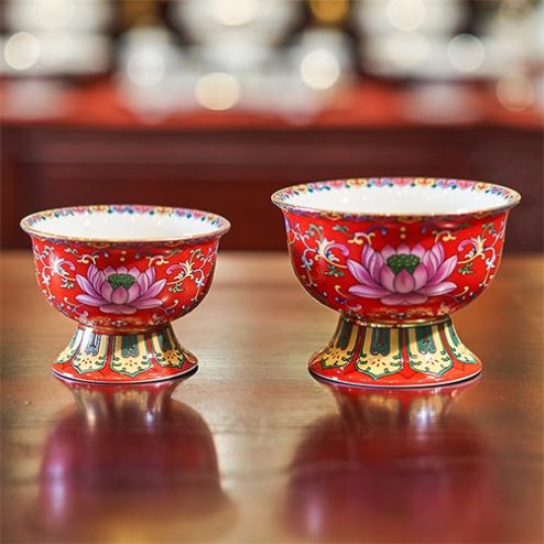 Chén Nước Thờ Sứ Gấm Đỏ Hoa Sen DT482