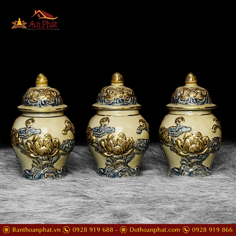 Choé Thờ Hoàng Thổ Gốm Bát Tràng Vẽ Vàng DT645 3 Choé Thờ Hoàng Thổ Gốm Bát Tràng Vẽ Vàng DT645
