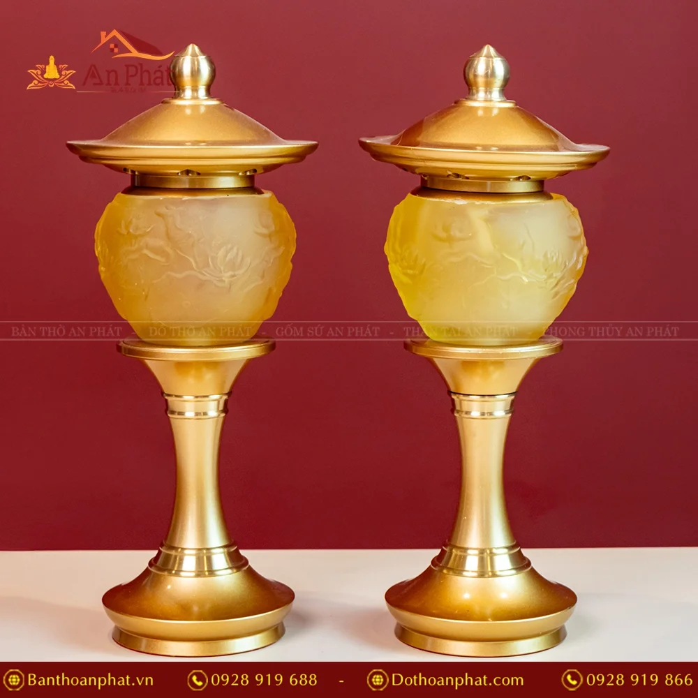 Đèn thờ điện lưu ly tròn có mái trụ hợp kim DTD1380 27 Đèn thờ điện lưu ly tròn 1 cầu có mái trụ hợp kim - Màu vàng DTD1380 An Phát