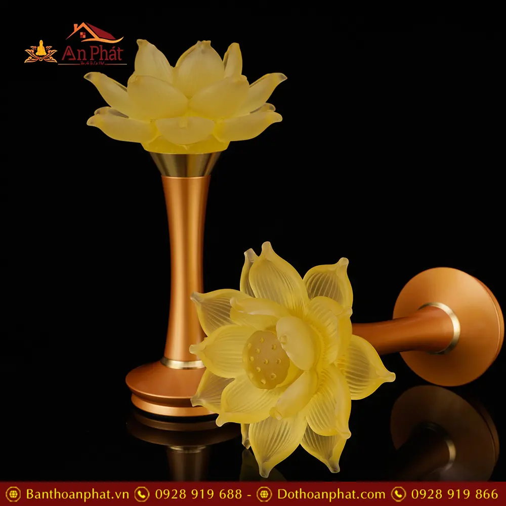 Đèn Thờ Hoa Sen Lưu Ly Cánh Quan Âm Chân Đồng DTD1350