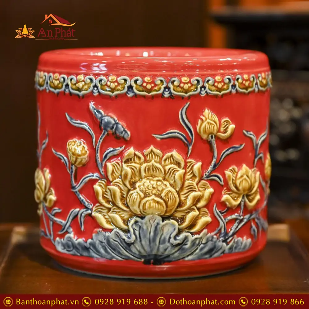 Bát Hương Men Đỏ Đắp Nổi Hoa Sen Gốm Bát Tràng DT685 11 Bát Hương Men Đỏ Đắp Nổi Hoa Sen Gốm Bát Tràng DT685