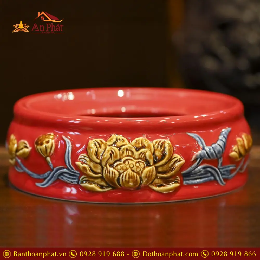 Đế Bát Hương Bát Tràng Men Đỏ Đắp Nổi Hoa Sen DT687