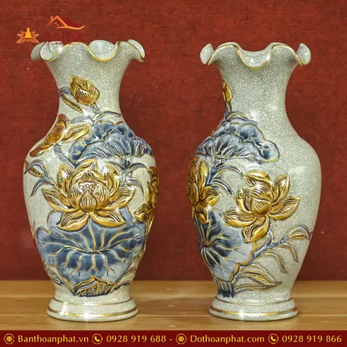 lo hoa gom su bat trang dap noi hoa sen ve vang dt71000006