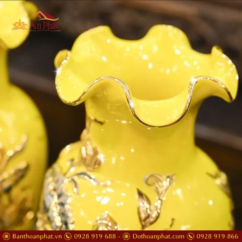 lo hoa mieng luon gom vang dap noi hoa sen ve vang dt71800002