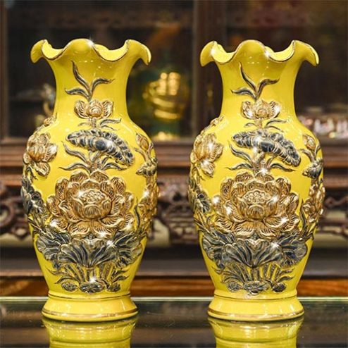 Lọ Hoa Miệng Lượn Gốm Vàng Đắp Nổi Hoa Sen Vẽ Vàng DT718