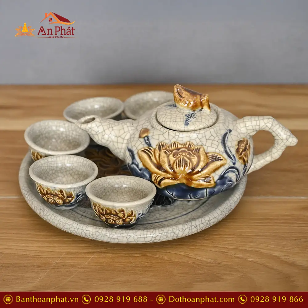 Bộ Ấm Chén Trà Thờ Men Rạn Đắp Nổi Bát Tràng DT835 12 bo am chen tra tho men ran dap noi bat trang dt83500005