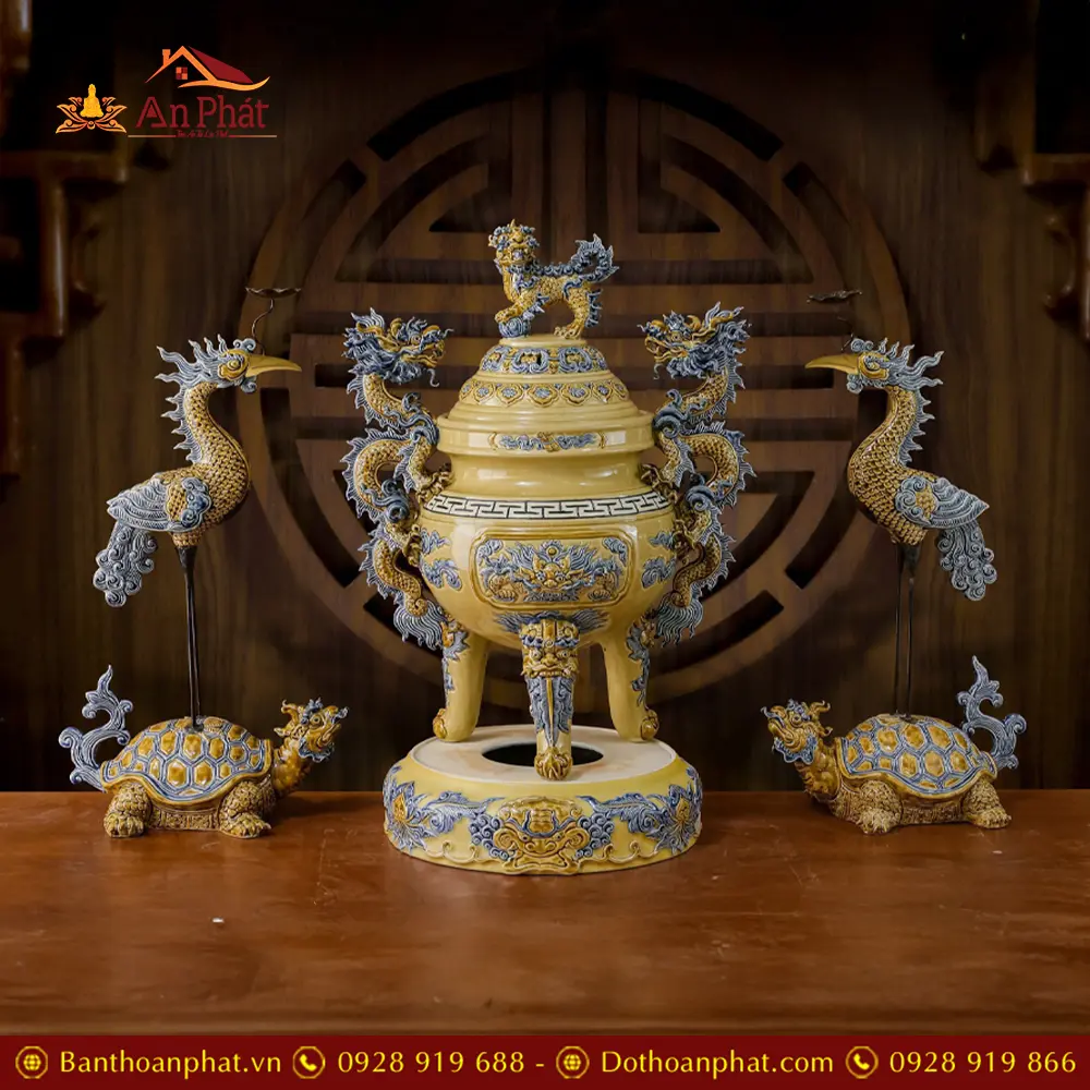 Bộ Đỉnh Hạc Hoàng Thổ Đắp Nổi Bát Tràng DT898 3 Bộ Đỉnh Hạc Hoàng Thổ Đắp Nổi Bát Tràng DT898