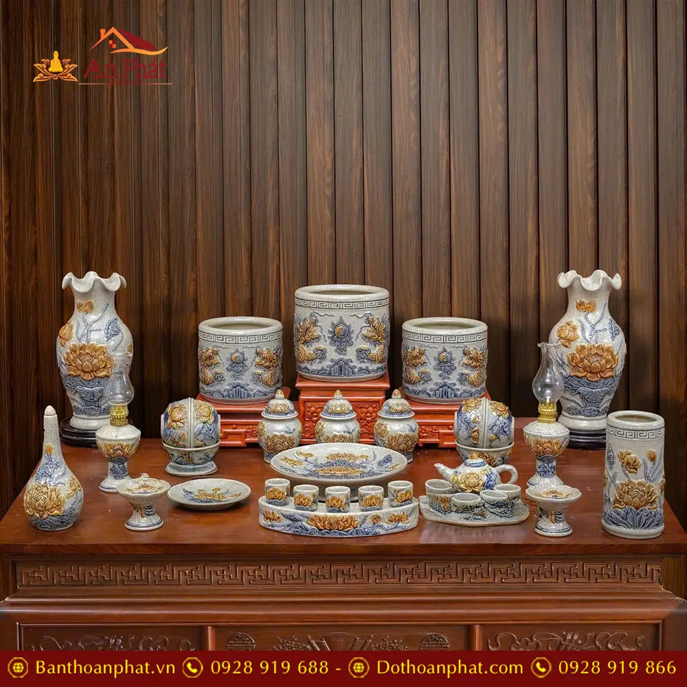 Bộ Đồ Thờ Hoa Sen Men Rạn Bát Tràng Đắp Nổi BDT128 3 Bộ Đồ Thờ Hoa Sen Men Rạn Bát Tràng Đắp Nổi BDT128