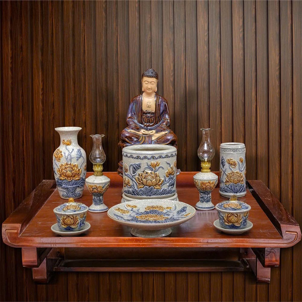 Bộ đồ thờ Phật Bát Tràng