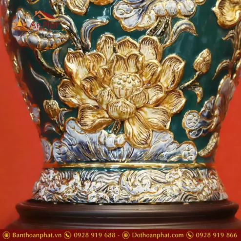 choe tho phong thuy men xanh dap noi hoa sen ve vang dt98100004