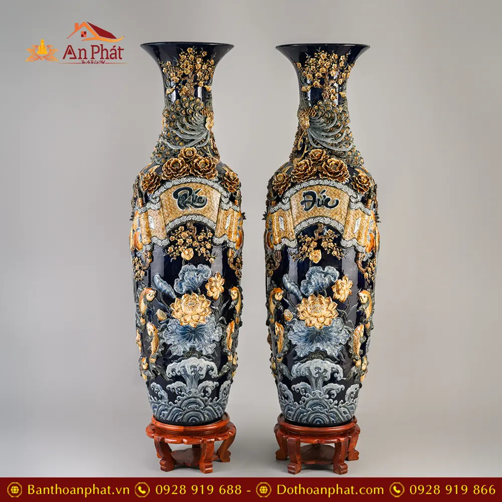 Đôi Lộc Bình Kênh Phúc Đức Xanh Coban Đắp Nổi Bát Tràng DT928 17 Đôi Lộc Bình Kênh Phúc Đức Xanh Coban Đắp Nổi Bát Tràng DT928