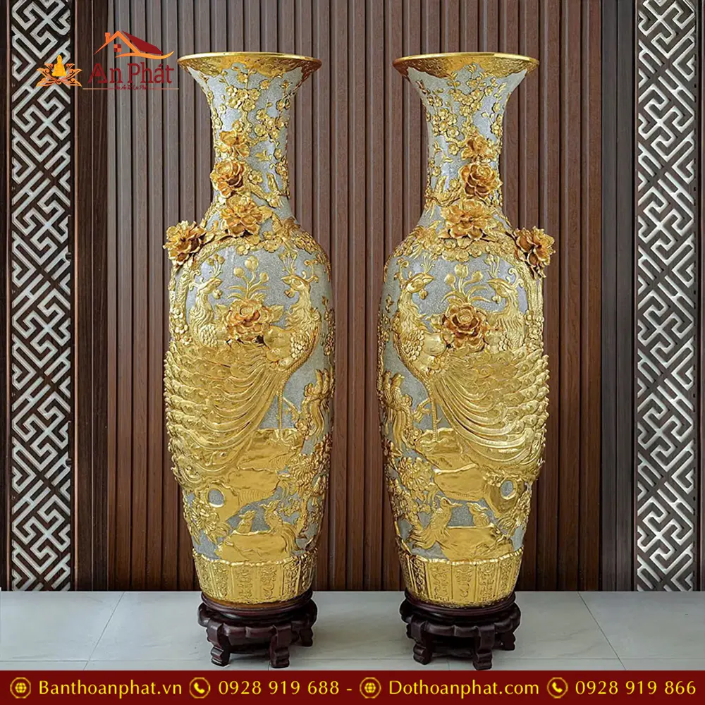 Lọ Lộc Bình Dát Vàng Men Rạn Đắp Nổi Công Đào Kênh Bát Tràng DT935 11 Lọ Lộc Bình Dát Vàng Men Rạn Đắp Nổi Công Đào Kênh Bát Tràng DT935