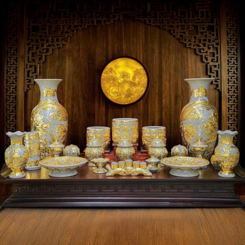 Bộ Đồ Thờ Dát Vàng Cao Cấp Cho Bàn Thờ Gia Tiên Bát Tràng BDT158