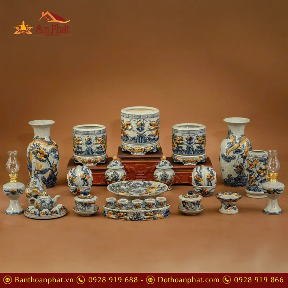 Bộ Đồ Thờ Gia Tiên 3 Bát Hương Gốm Sứ Bát Tràng Men Rạn BDT173 3 Bộ Đồ Thờ Gia Tiên 3 Bát Hương Gốm Sứ Bát Tràng Men Rạn BDT173