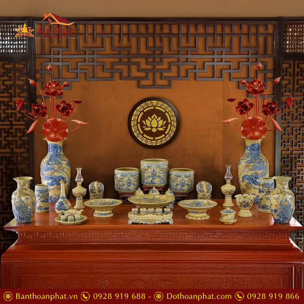 Bộ Đồ Thờ Gia Tiên Hoàng Tộc Gốm Sứ Bát Tràng Đắp Nổi BDT186 1 bo do tho gia tien hoang toc gom su bat trang dap noi bdt18600002