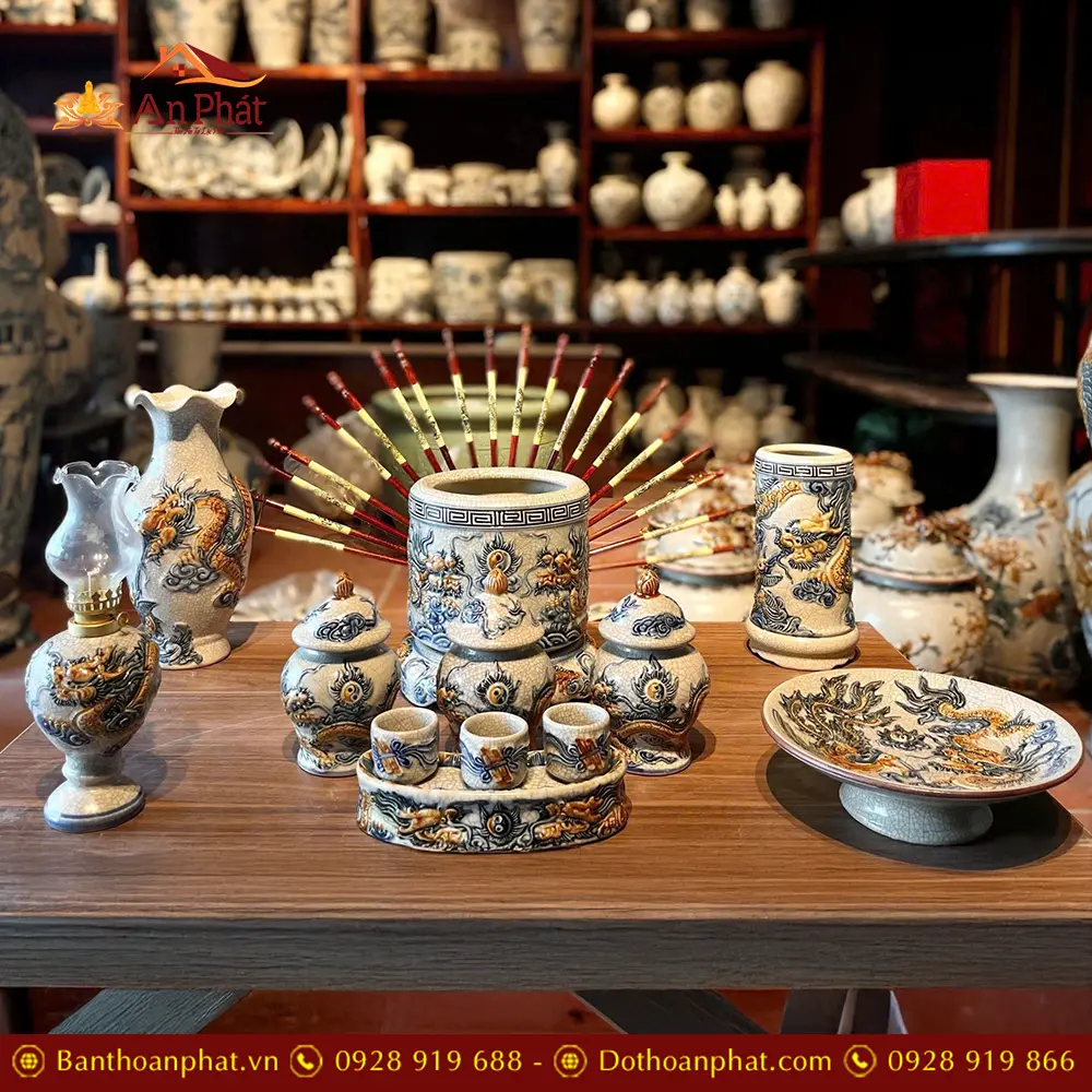 Bộ Đồ Thờ Phật Men Rạn Đắp Nổi Bát Tràng BDT162 1 bo do tho phat men ran dap noi bat trang bdt16200001