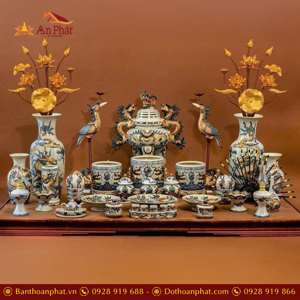 Bộ Đồ Thờ Từ Đường Cao Cấp Gốm Sứ Bát Tràng Đầy Đủ BDT168 1 bo do tho tu duong cao cap gom su bat trang day du bdt16800001