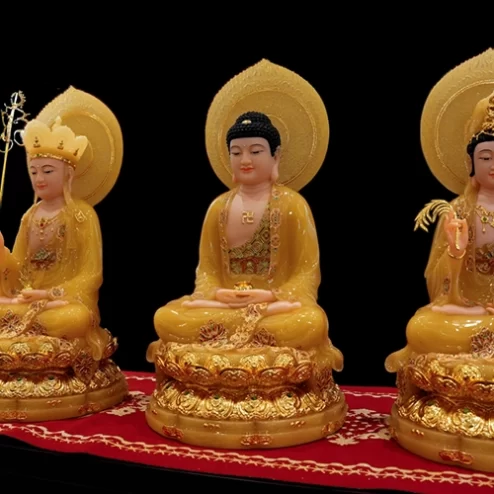 Tượng Bổn sư Thích ca Mâu Ni Tọa Đài Sen Dát Vàng Ngọc Thạch Có Lá Đề T2384