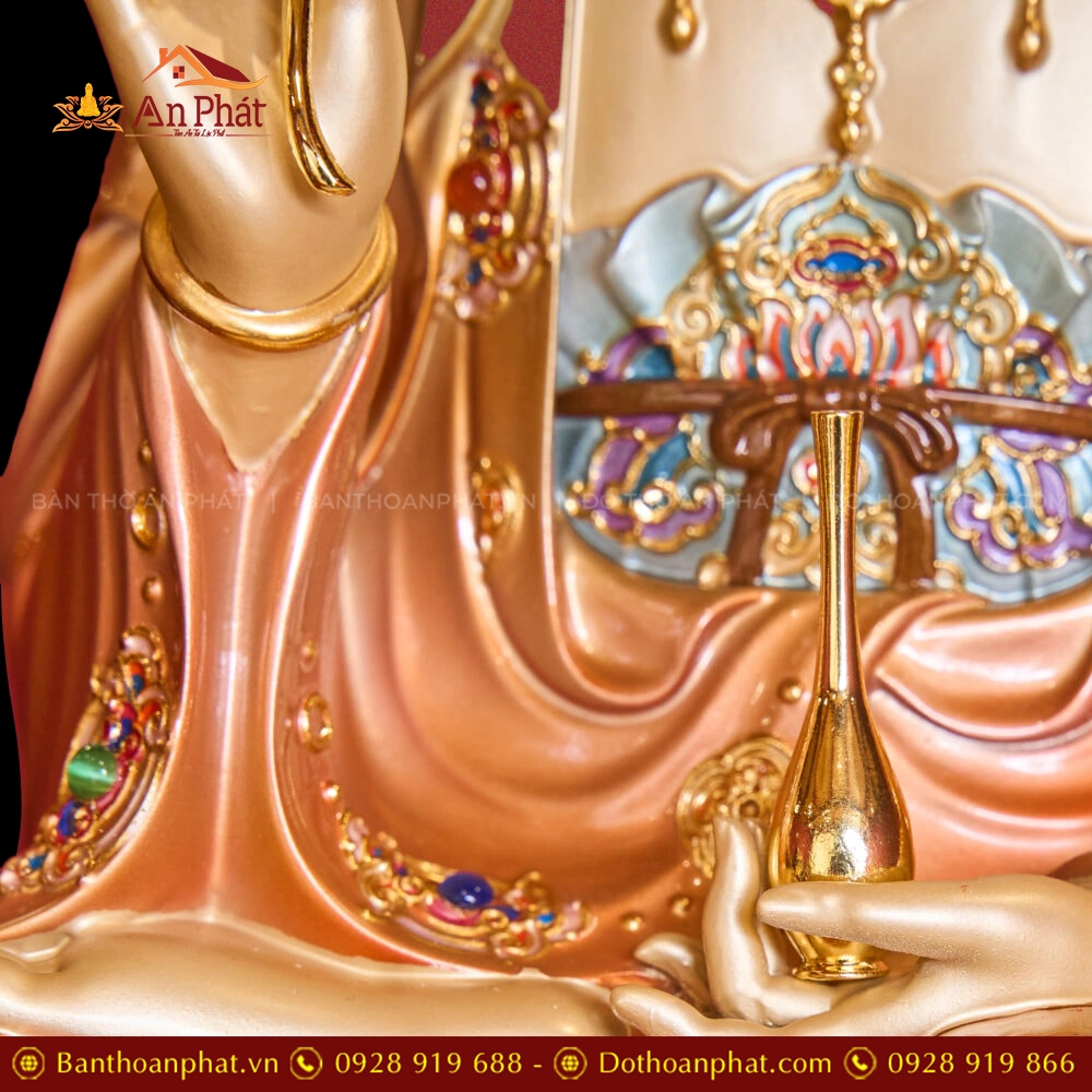 Tuong Ta Ba Tam Thanh Hieu Ung Dong Toa Dai Sen Cam Anh Vang De Sen Tim T2311 8