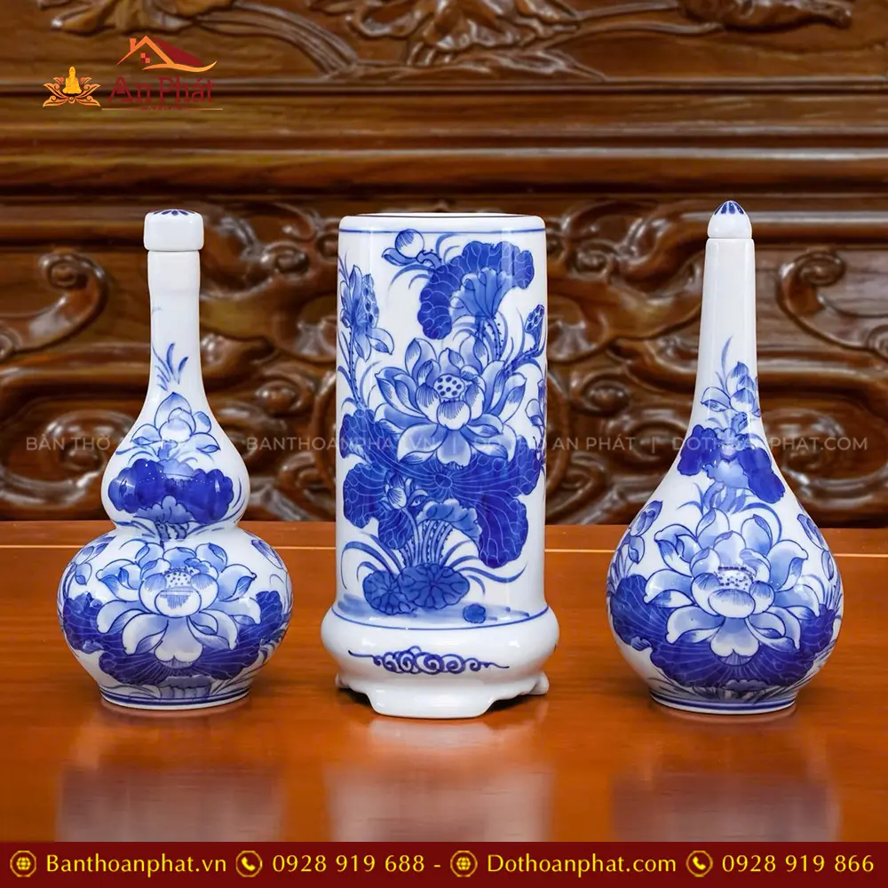 Mẫu Nậm Rượu Sứ Bát Tràng Men Lam Vẽ Tay Hoa Sen DT1014 9 Mẫu Nậm Rượu Sứ Bát Tràng Men Lam Vẽ Tay Hoa Sen DT1014