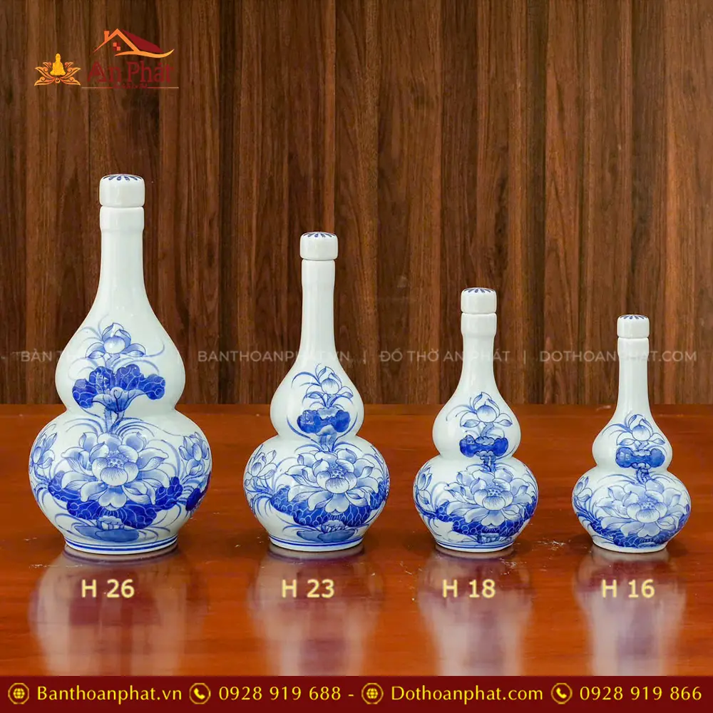 Mẫu Nậm Rượu Sứ Bát Tràng Men Lam Vẽ Tay Hoa Sen DT1014 8 Mẫu Nậm Rượu Sứ Bát Tràng Men Lam Vẽ Tay Hoa Sen DT1014