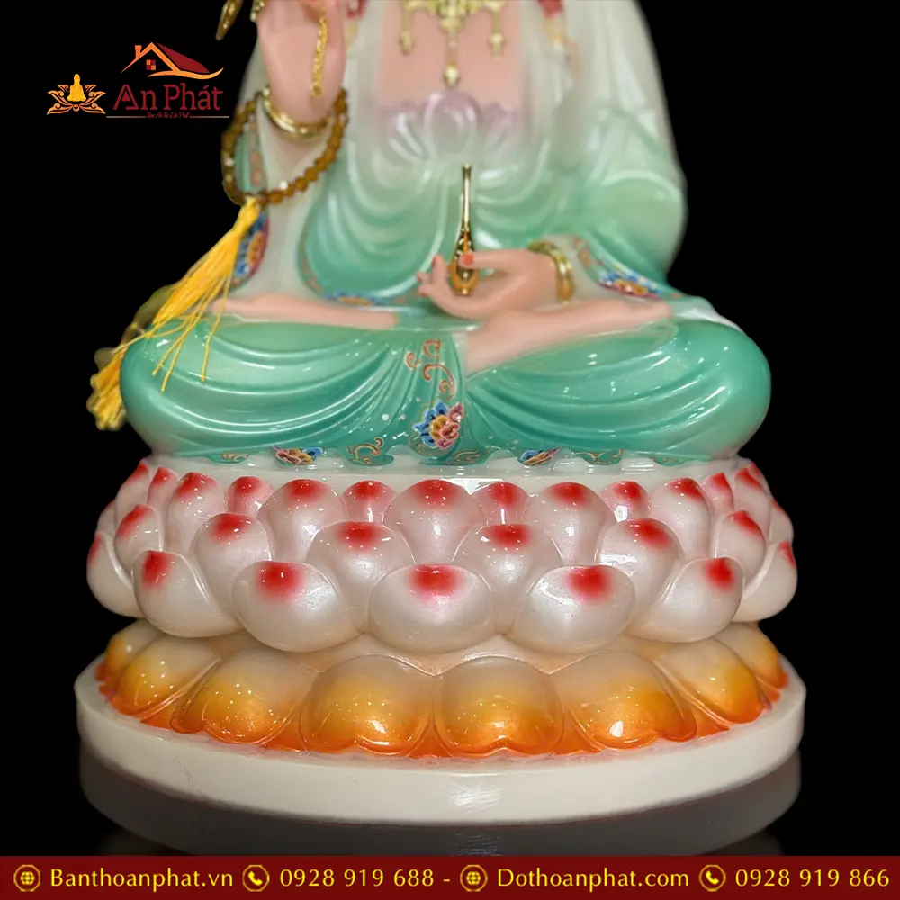 Tượng Quan Âm Bồ Tát Bột Đá Sơn Màu Xanh Dáng Ngồi Đài Sen 3 Tầng T2603 24 tuong quan am bo tat bot da son mau xanh dang ngoi dai sen 3 tang t260300002