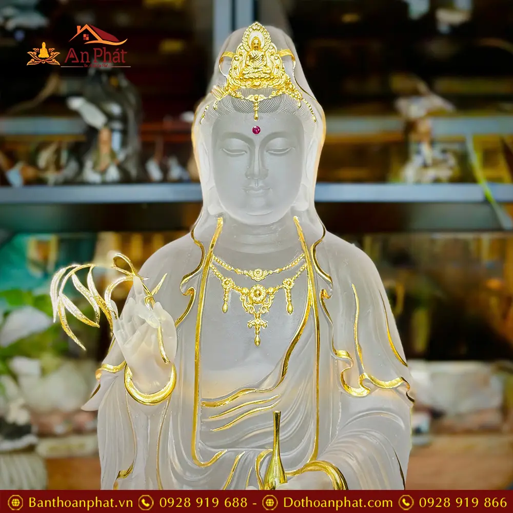 Tượng Quan Âm Bồ Tát Lưu Ly Trắng Ngồi Mây Viền Vàng Cao Cấp T2589 19 tuong quan am bo tat luu ly trang ngoi may vien vang cao cap t258900006