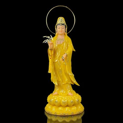 Tượng Quan Thế Âm Bồ Tát Cao Cấp Đứng Đài Sen Bằng Thạch Anh Viền Vàng T2577