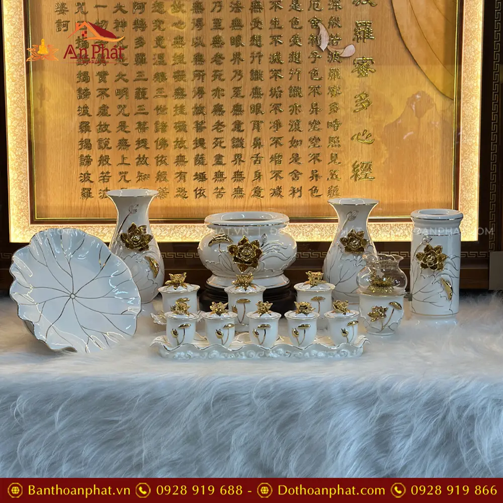 Bộ Đồ Thờ Bạch Ngọc Hoa Sen Dát Vàng Nhập Khẩu BDT012