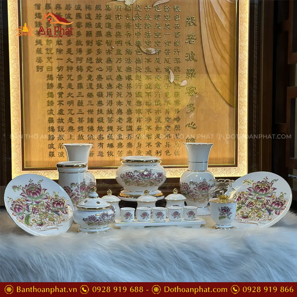 Bộ Đồ Thờ Sứ Tam Bảo Trắng Nhập Khẩu Đẹp BDT019 9 Bộ Đồ Thờ Sứ Tam Bảo Trắng Nhập Khẩu Đẹp BDT019