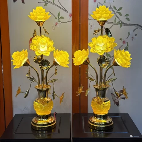 Đèn bàn thờ thân mạ vàng bông nở DTD1404