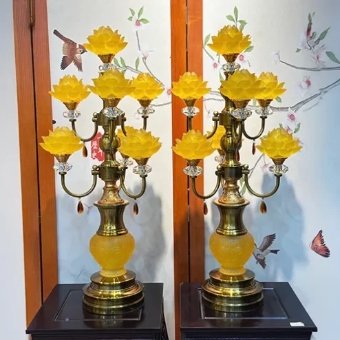 Mẫu đèn thờ cành móc thân hợp kim mạ vàng cao cấp DTD1372