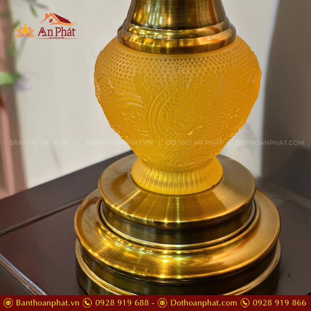Mẫu đèn thờ cành móc thân hợp kim mạ vàng cao cấp DTD1372 15 Mau den tho canh moc than hop kim ma vang cao cap 1372 4