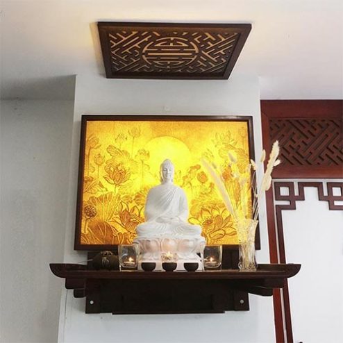 Bàn Thờ Phật Treo Tường Mẫu Chân Bắp BT-8768