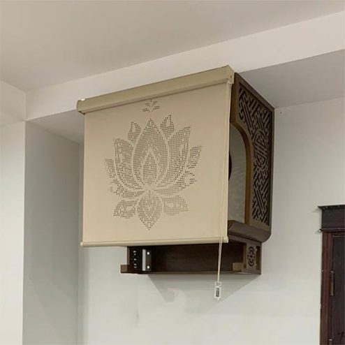 Bàn Thờ Treo Tường Kết Hợp Vách Và Rèm Che Hiện Đại BT-8792